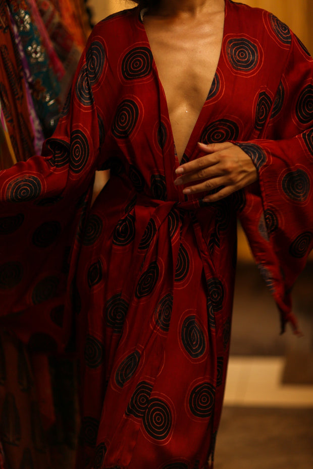 PINA SILK KIMONO RED CIRCLE