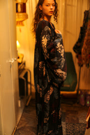 PINA SILK KIMONO RED AND BLUE ARTIST