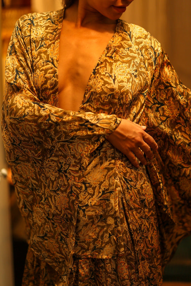PINA SILK KIMONO CARNIVORE COFFEE