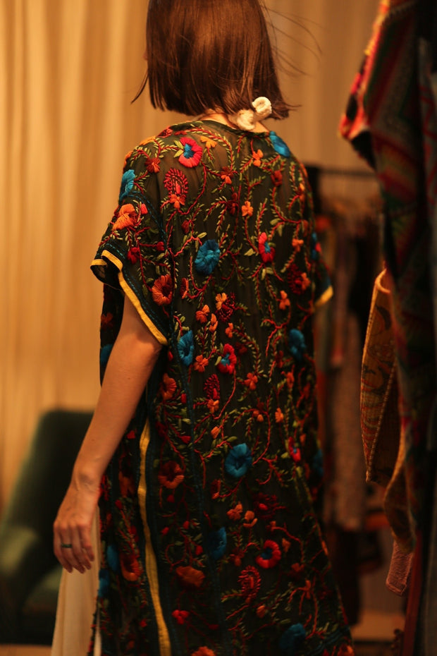 BIANCA EMBROIDERED KIMONO - BANGKOK TAILOR CLOTHING STORE - HANDMADE CLOTHING