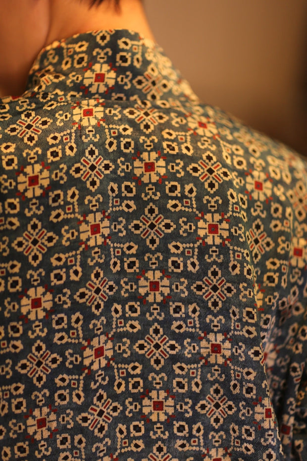 BOMBER SILK JACKET LANA - BANGKOK TAILOR CLOTHING STORE - HANDMADE CLOTHING