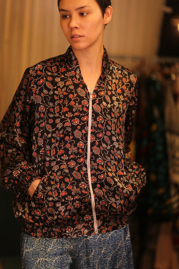 BOMBER SILK JACKET TRIXIE - BANGKOK TAILOR CLOTHING STORE - HANDMADE CLOTHING