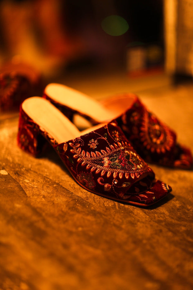 EMBROIDERED VELVET MULES SAFI - sustainably made MOMO NEW YORK sustainable clothing, mules slow fashion