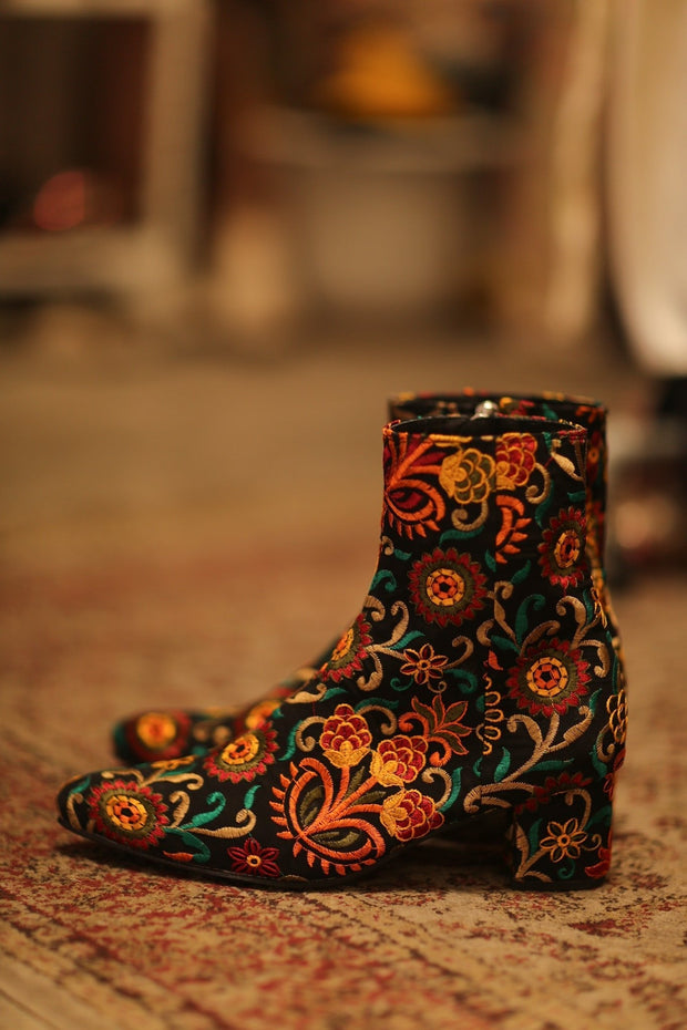 LIMITED EDITION BOOTS DJANGO - sustainably made MOMO NEW YORK sustainable clothing, new slow fashion