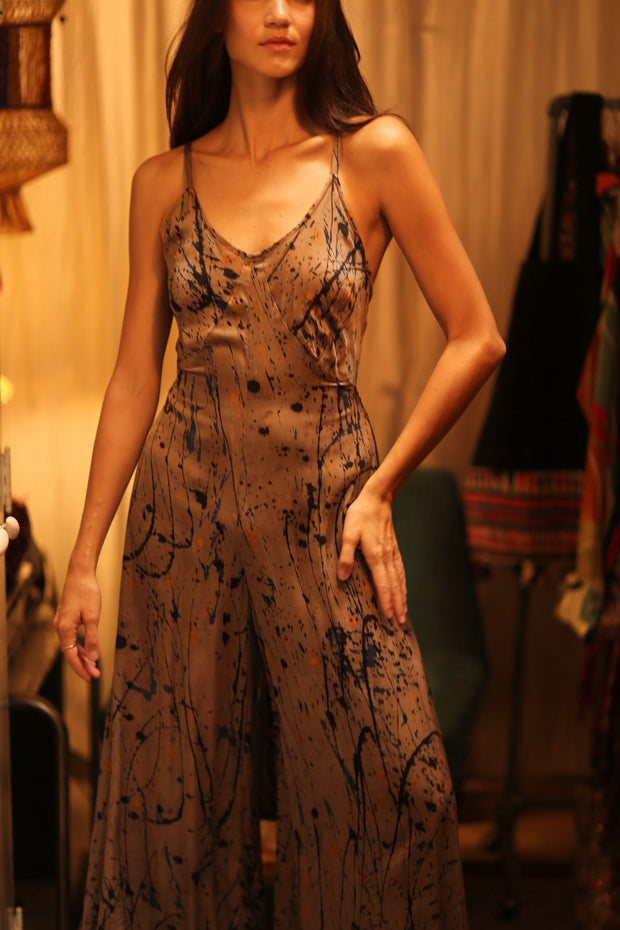 NEIS SILK JUMPSUIT BEIGE POLLOCK - BANGKOK TAILOR CLOTHING STORE - HANDMADE CLOTHING