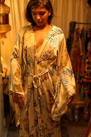 PINA SILK KIMONO CREAM ARTIST - BANGKOK TAILOR CLOTHING STORE - HANDMADE CLOTHING