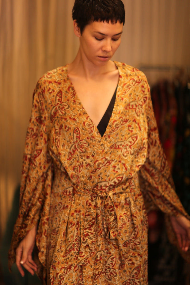 PINA SILK WING KIMONO ANNYTA - sustainably made MOMO NEW YORK sustainable clothing, handmade slow fashion