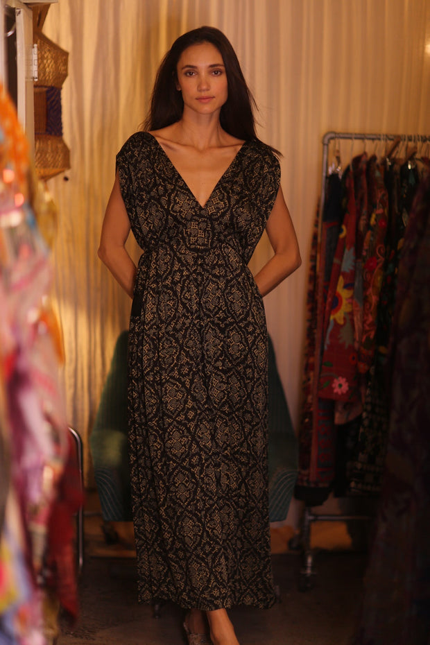 SILK DRESS VICTORIA BROWNY - sustainably made MOMO NEW YORK sustainable clothing, bestseller slow fashion