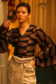 SILK WRAP TOP AURELIA FEATHER BLACK - MOMO STUDIO BERLIN - Berlin Concept Store - sustainable & ethical fashion