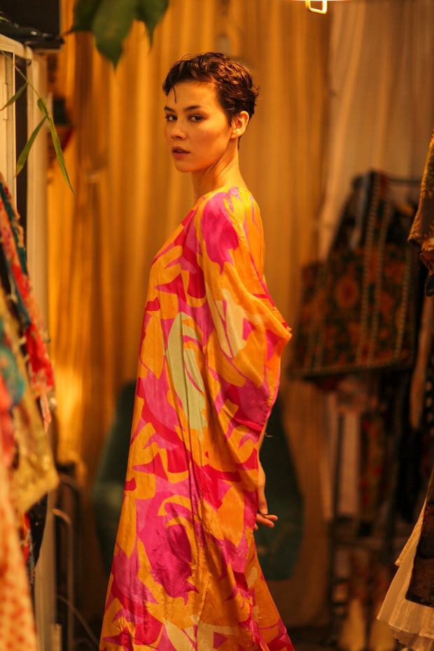 YAYA SILK KAFTAN SUNSET - MOMO STUDIO BERLIN - Berlin Concept Store - sustainable & ethical fashion
