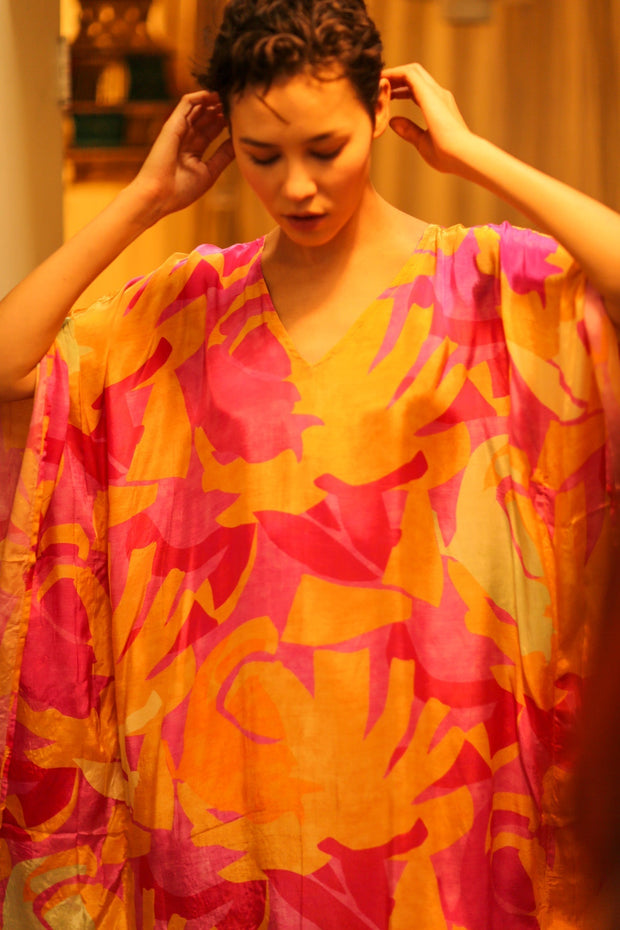 YAYA SILK KAFTAN SUNSET - MOMO STUDIO BERLIN - Berlin Concept Store - sustainable & ethical fashion
