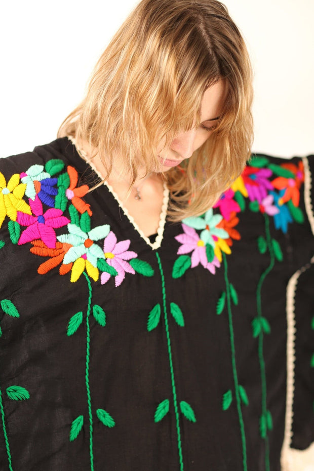 EMBROIDERED KAFTAN NATALIE - sustainably made MOMO NEW YORK sustainable clothing, resort2023 slow fashion