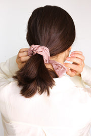 SILK/ COTTON SCRUNCHIE SUSU AYRE - sustainably made MOMO NEW YORK sustainable clothing, slow fashion