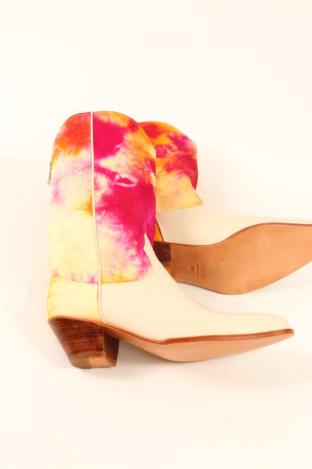 TIE DYE BOOTS LAURIES - sustainably made MOMO NEW YORK sustainable clothing, boots slow fashion