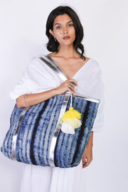 TOTE BAG LOA - sustainably made MOMO NEW YORK sustainable clothing, offer slow fashion